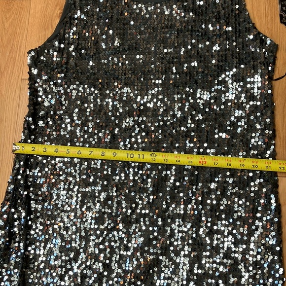 Avenue Black and Silver Sequin Dress - Picture 5 of 8